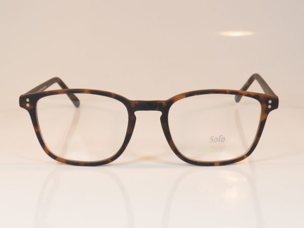 solo 806 glasses