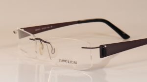 emporium 7560 rimless glasses